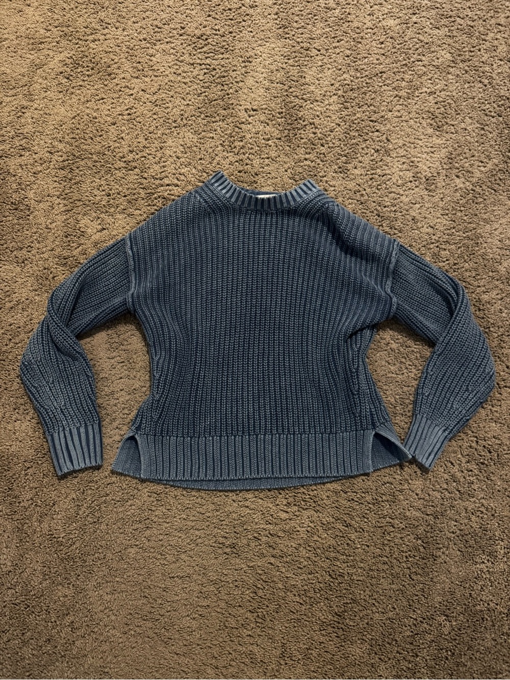 American Eagle Outfitters Women’s Blue Ribbed Crewneck Sweater